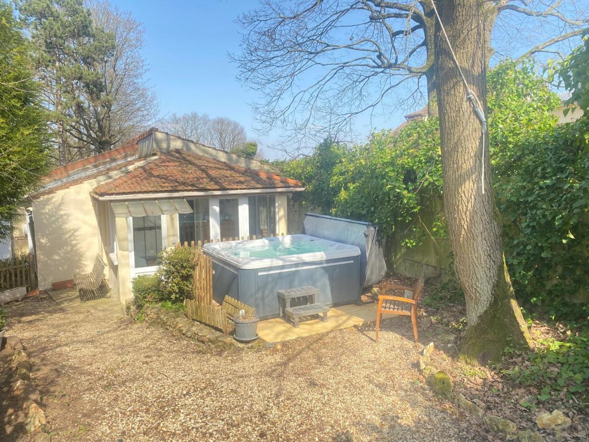 פאליזו Maison Avec Jardin Et Jacuzzi Proche Polytechnique מראה חיצוני תמונה