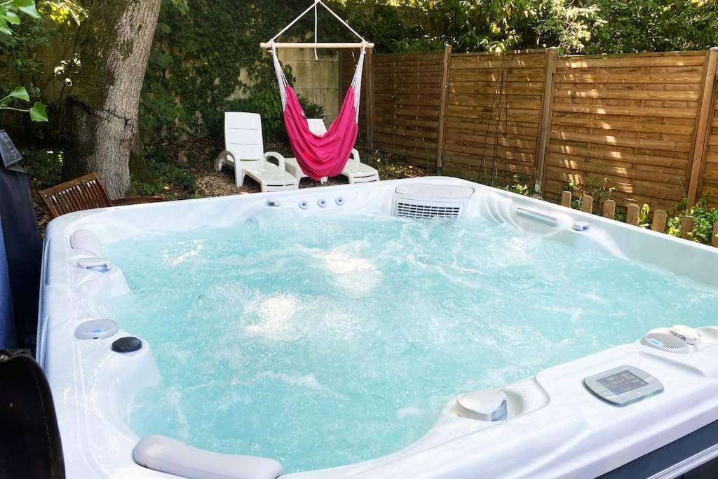 פאליזו Maison Avec Jardin Et Jacuzzi Proche Polytechnique מראה חיצוני תמונה