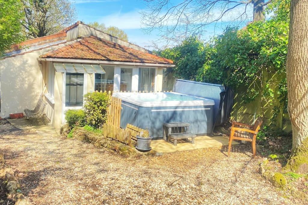 פאליזו Maison Avec Jardin Et Jacuzzi Proche Polytechnique מראה חיצוני תמונה